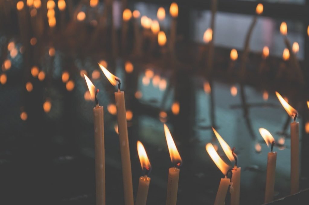 Death Doula, Funeral Celebrant Byron Bay, Death Doula, End Of Life Care, Deathcare, Natural Death, Family Lead Funerals, Gold Coast, Murwillumbah