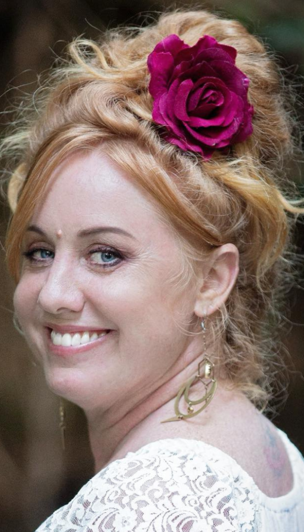 Psychic medium Australia Talitha intuitive reading session